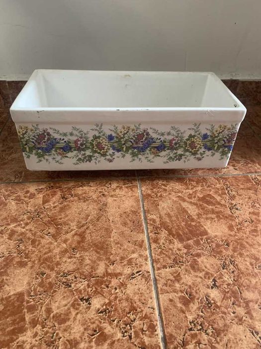 Suport de flori cu pedestal