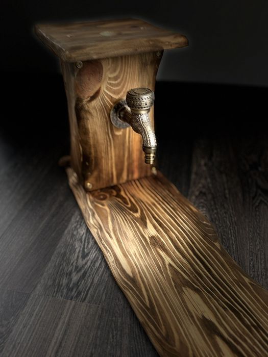 Диспенсър за АЛКОХОЛ и Дъски за сервиране.