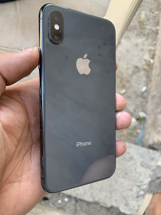 Iphone XS sotiladi