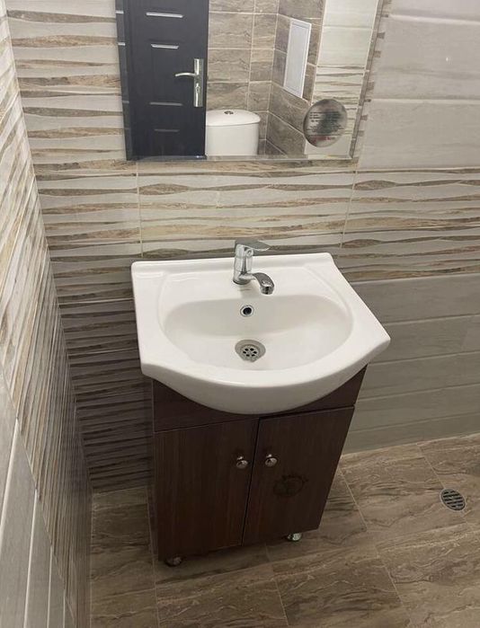 Двустаен апартамент под наем в Център