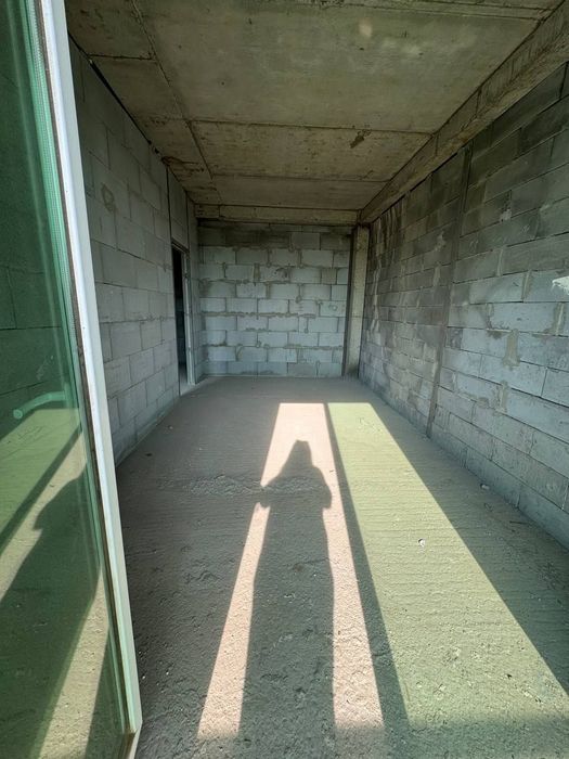 Продаётся кв Мирабадский р-н Куйлюк массив 2ЖК Хон Сарой 1/2/16Коробка