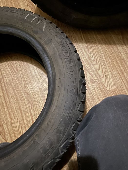 Шины Goodyear 3 штк за всё