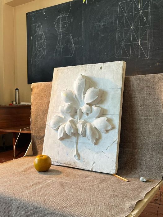 Гипсовые головы, бюсты статуи, розетки