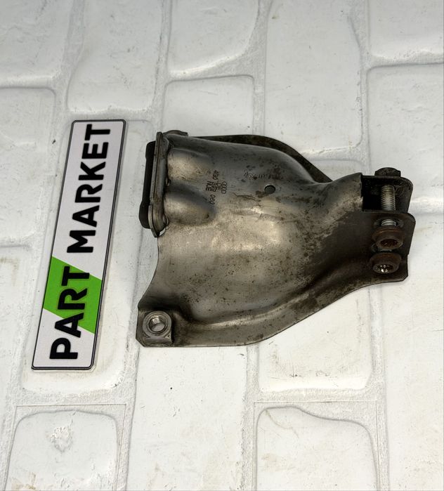 Стойка тампон двигател AUDI 3.0TFSI 4G0399060