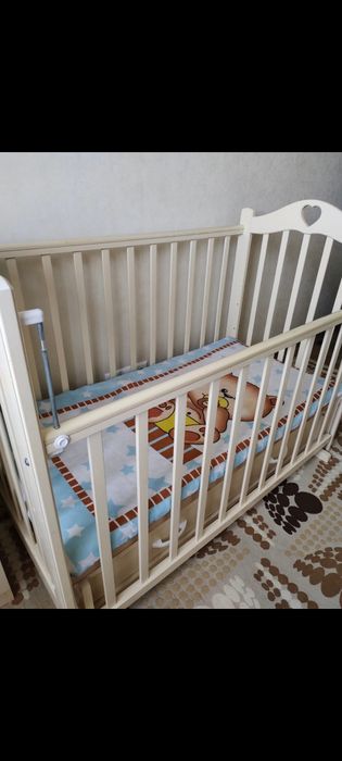 Кроватка детская