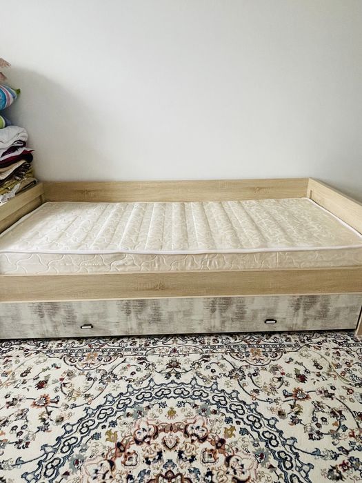 Детский кровать