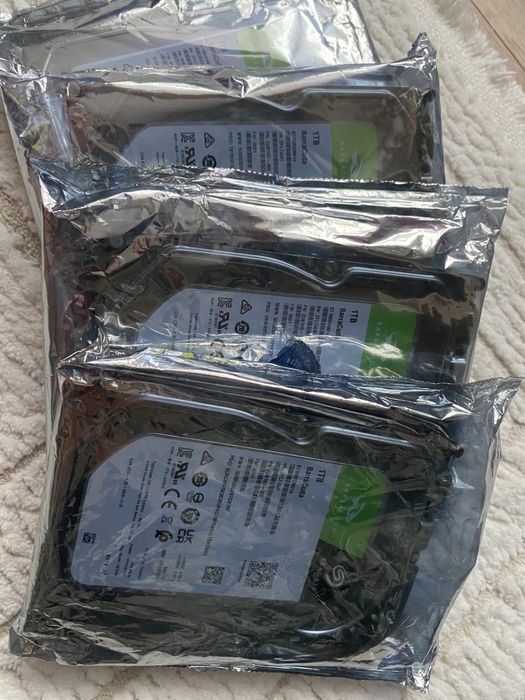 продам жестки диски 1 тб