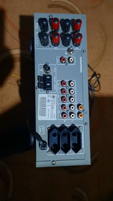 Усилвател с тунер GRUNDIG , RECIVER