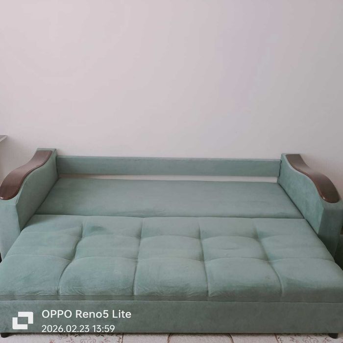 Продам диван в хорошем состояний