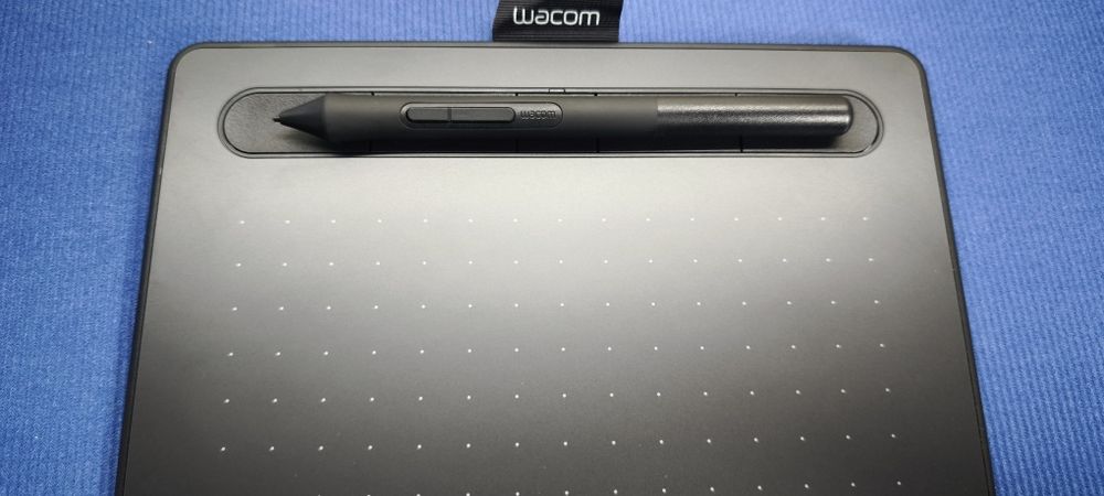 Графичен таблет WACOM INTUOS S (Bluetooth)