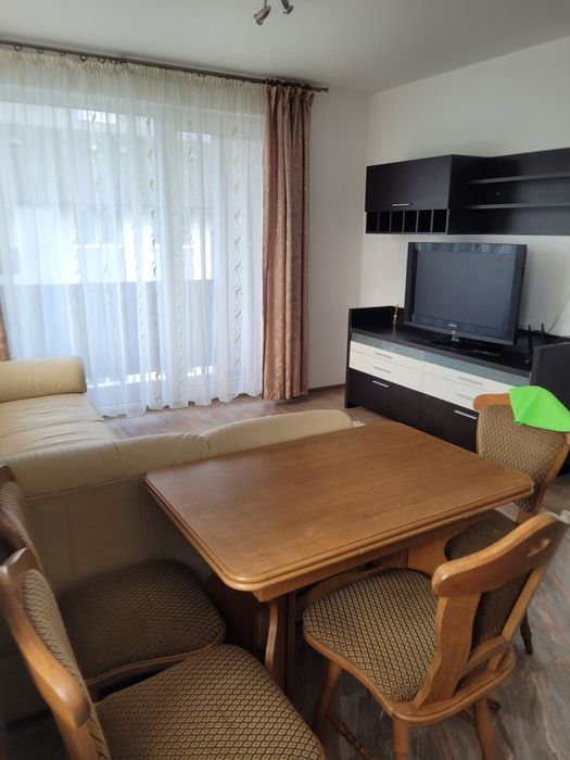 Apartament de închiriat