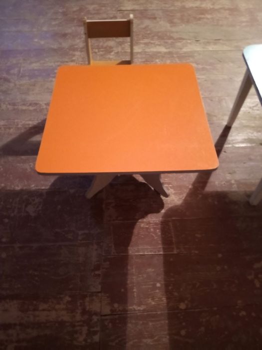 Детский мебель сотилади