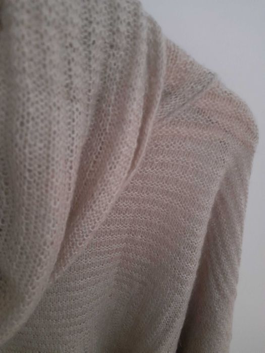 Pulover Benetton,mohair,m, 70 lei