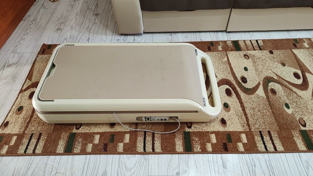 Продам массажную кровать