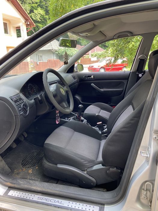 VOLKSWAGEN Golf 2004 — imagine 5