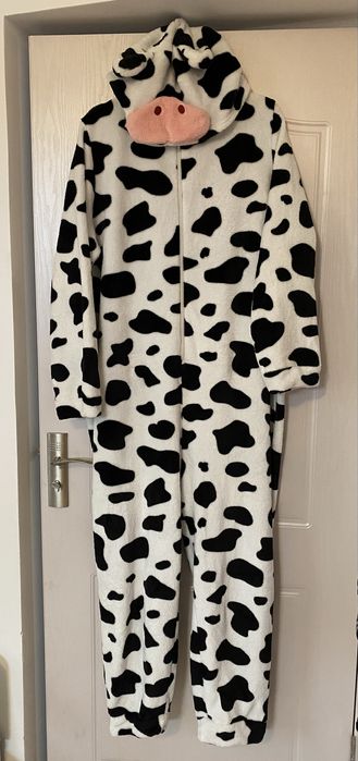 Salopeta vacuta pijama pufosa costum halloween