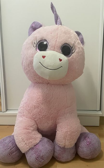 Плюшен еднорог