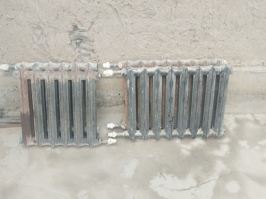 Батареи чугун ва 1 дона кресло