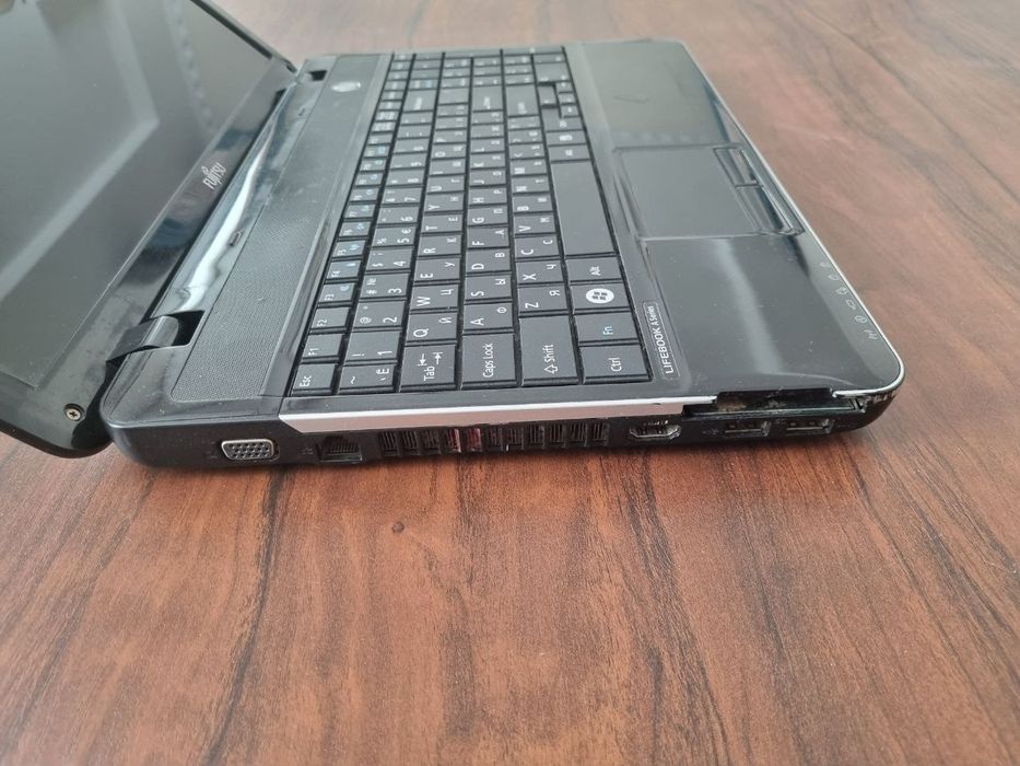 Nutbuk Satiladi FUJITSU