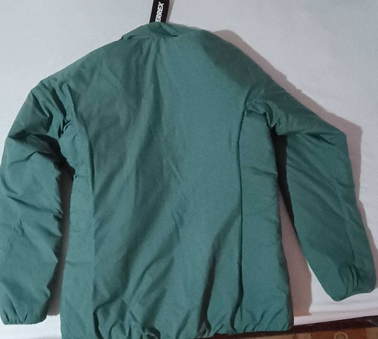 Яке Adidas Terrex