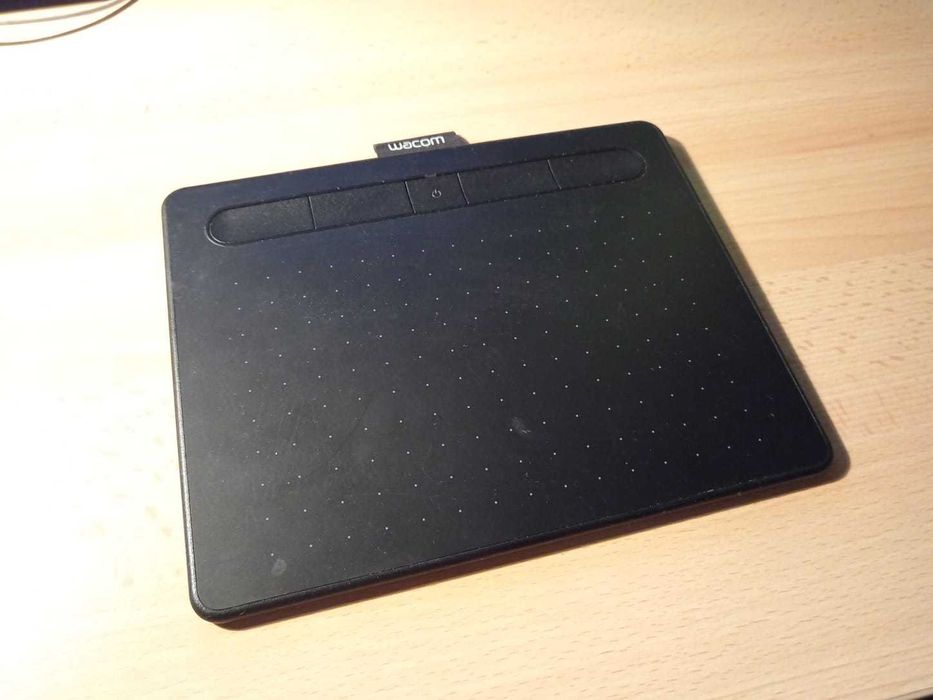 Tableta grafica Wacom Intuos M Bluetooth, Negru