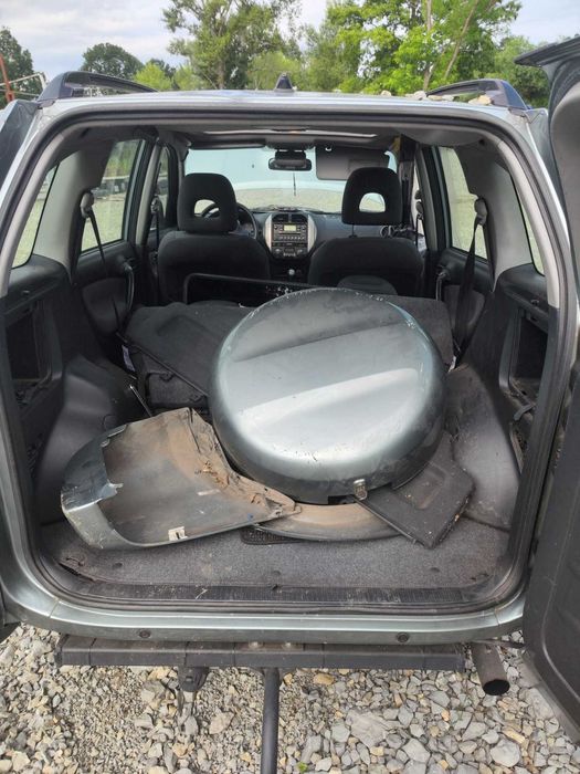 Toyota Rav 4 на части тойота рав 4