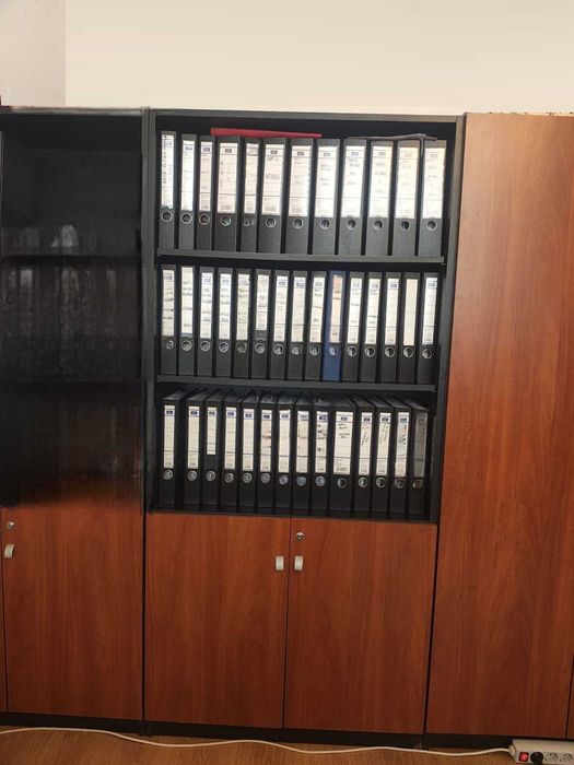 Vindem Mobilier birou