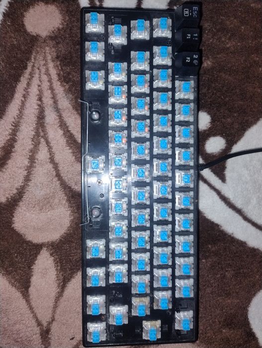 Tastatura gaming mecanica