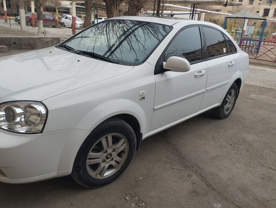 Lasetti 1.8 avtomat korobka