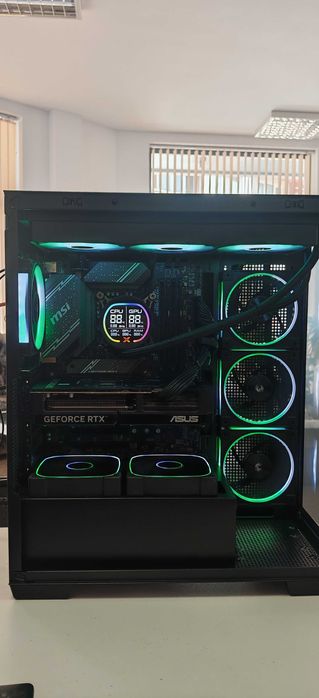 НОВ Геймърски Комп за ТОП Гейминг Intel I7 14700 up 5.4Ghz/64Gb/1Tb nVme + 1TB SSD/Asus RTX 5070 12Gb/WiFi & BT/Гаранция