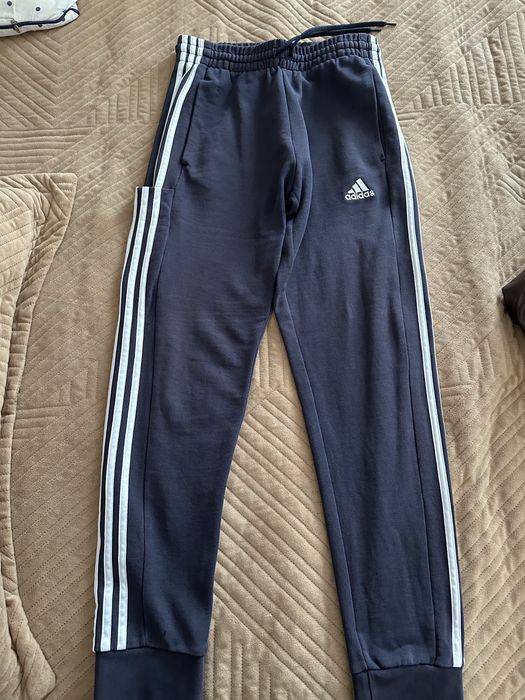 Спортивный костюм adidas