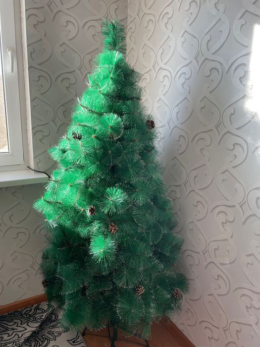 Ёлка новая Новогодняя 1.80м высота