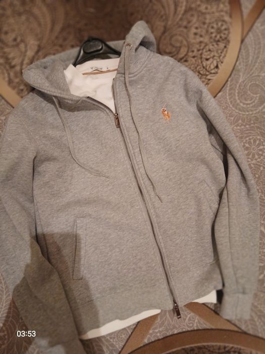 Продам зимку поло почти новый