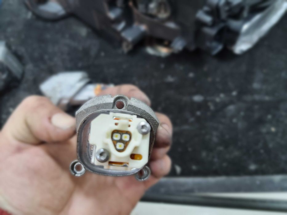 Модул дневни светлини Angel Eyes BMW 5 F10 Facelift