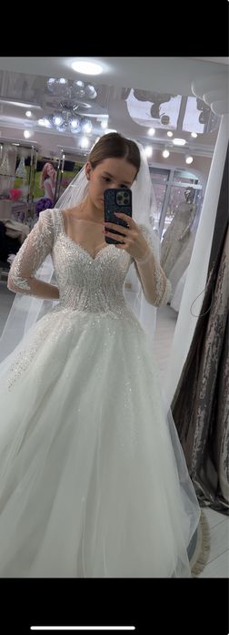 Продам свадебное платье