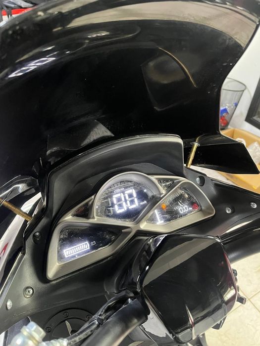 Макси скутер 150 новый