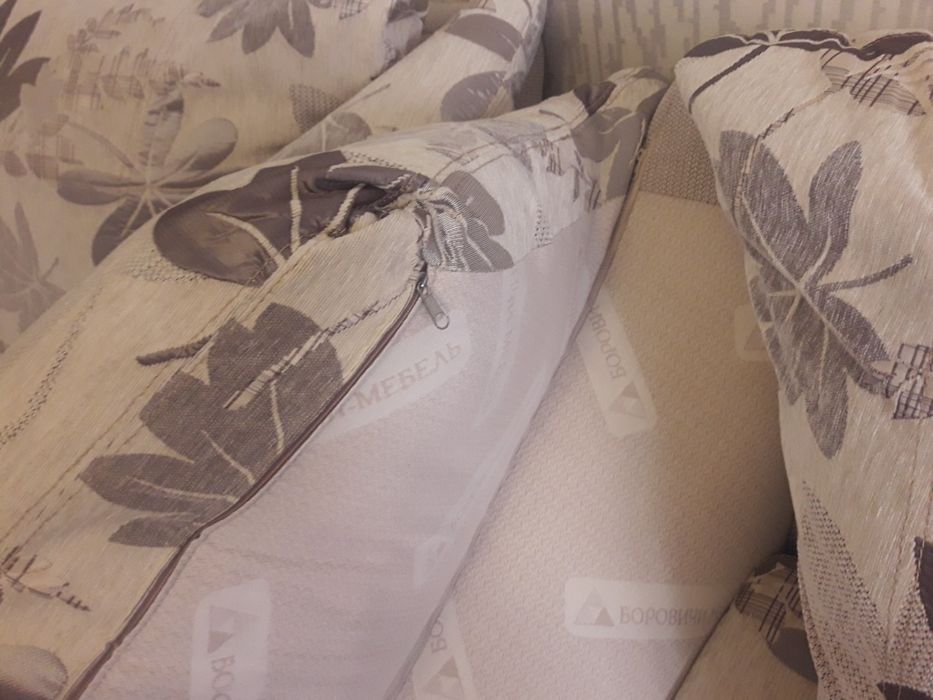 Срочно продам мягкий уголок