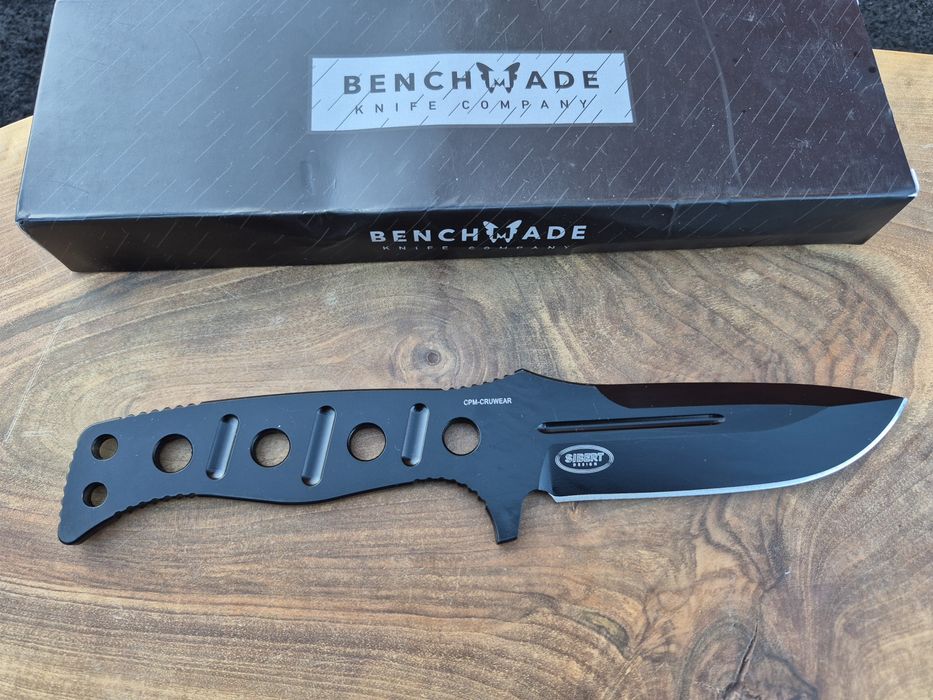 Фиксиран нож Benchmade Adamas с тактическа кания 375BK