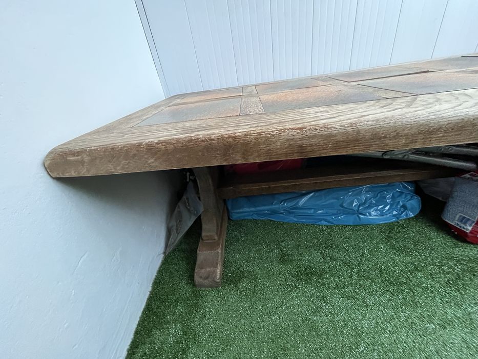 Masuta din lemn masiv