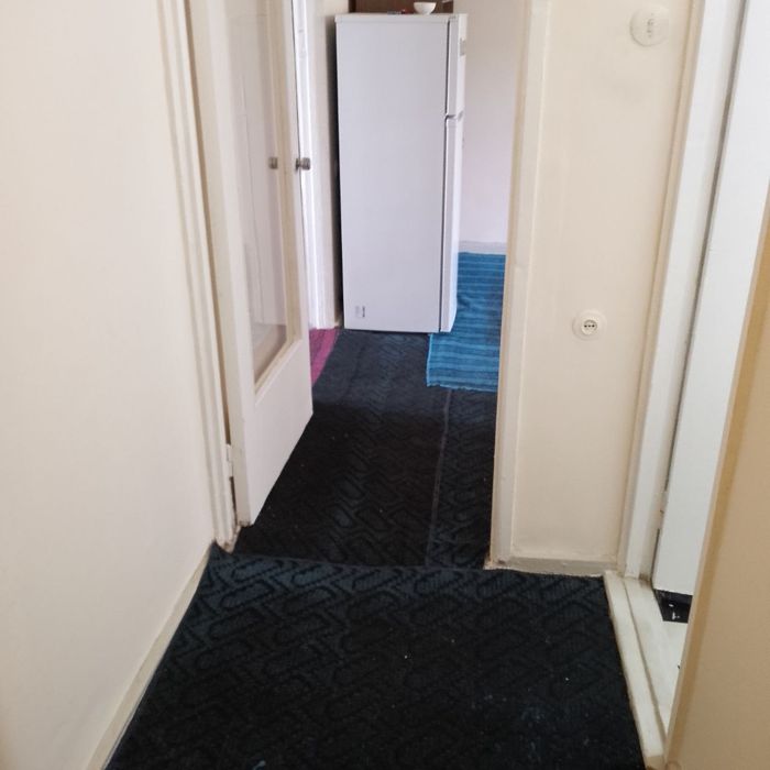 Kvartira sheriklikka ayol va qizlarga yunsobod 7 kvartalda