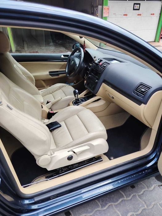 VOLKSWAGEN Golf 2004 — imagine 2