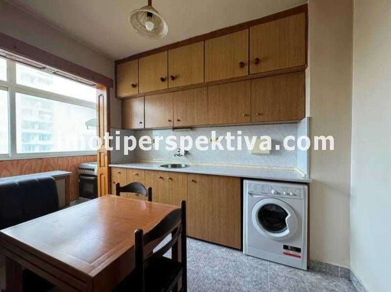 Продава се Тристаен апартамент в Пловдив, Христо Смирненски - 92 кв.м за 1249 €/кв.м - Снимка #3