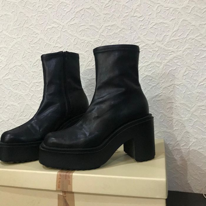 Pantofi sandale div Vans