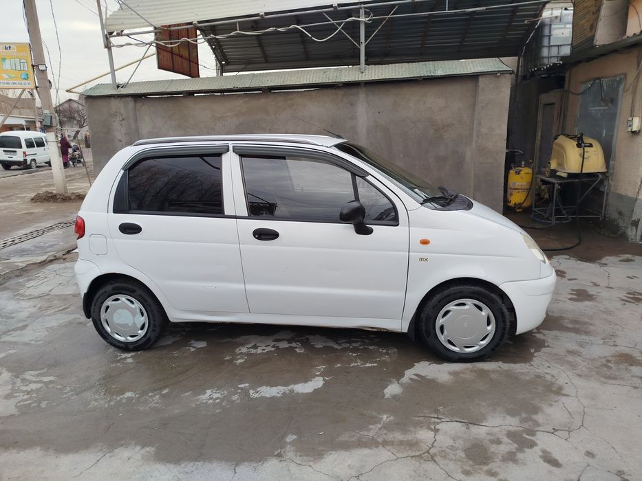 Matiz mix sotiladi 2006 narxi 1900$ srocna boʻlishi Wu