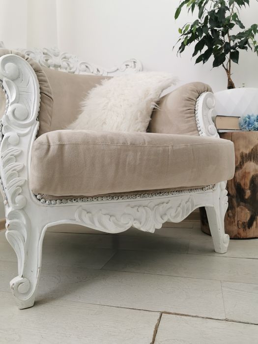 Красиво кресло със сложна дърворезба масив  бароково кресло