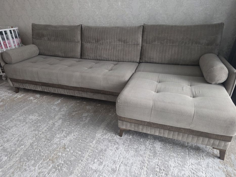 Диван в отличном состоянии