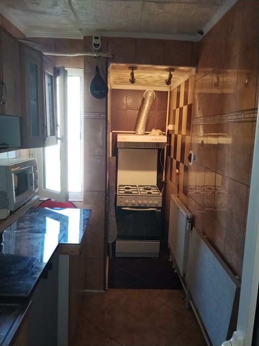Apartament 2 camere de închiriat