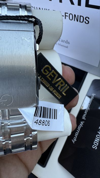 Швейцарски автоматичен часовник Gevril 300м