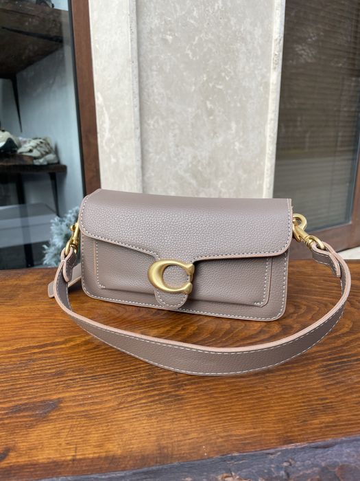 Coach дамски чанти различни цветове