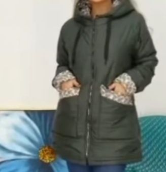 Куртка кигенде әдемі жеңіл